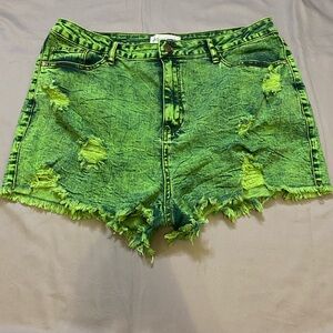 Fashion Nova denim shorts in green color Size 16